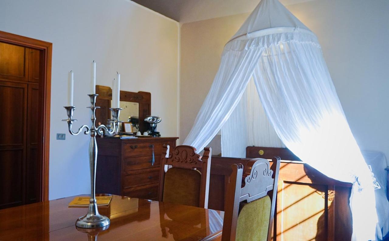 Hotel Abbazia Ss. Quirico E Giulitta Micigliano Esterno foto